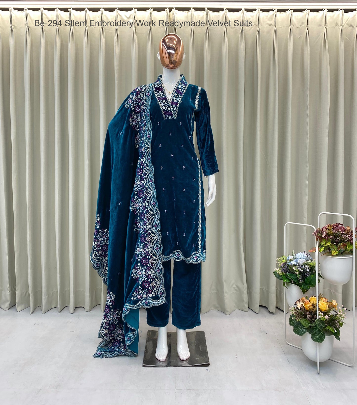 Be-192 Stlem Sequence Work Readymade Velvet Suits