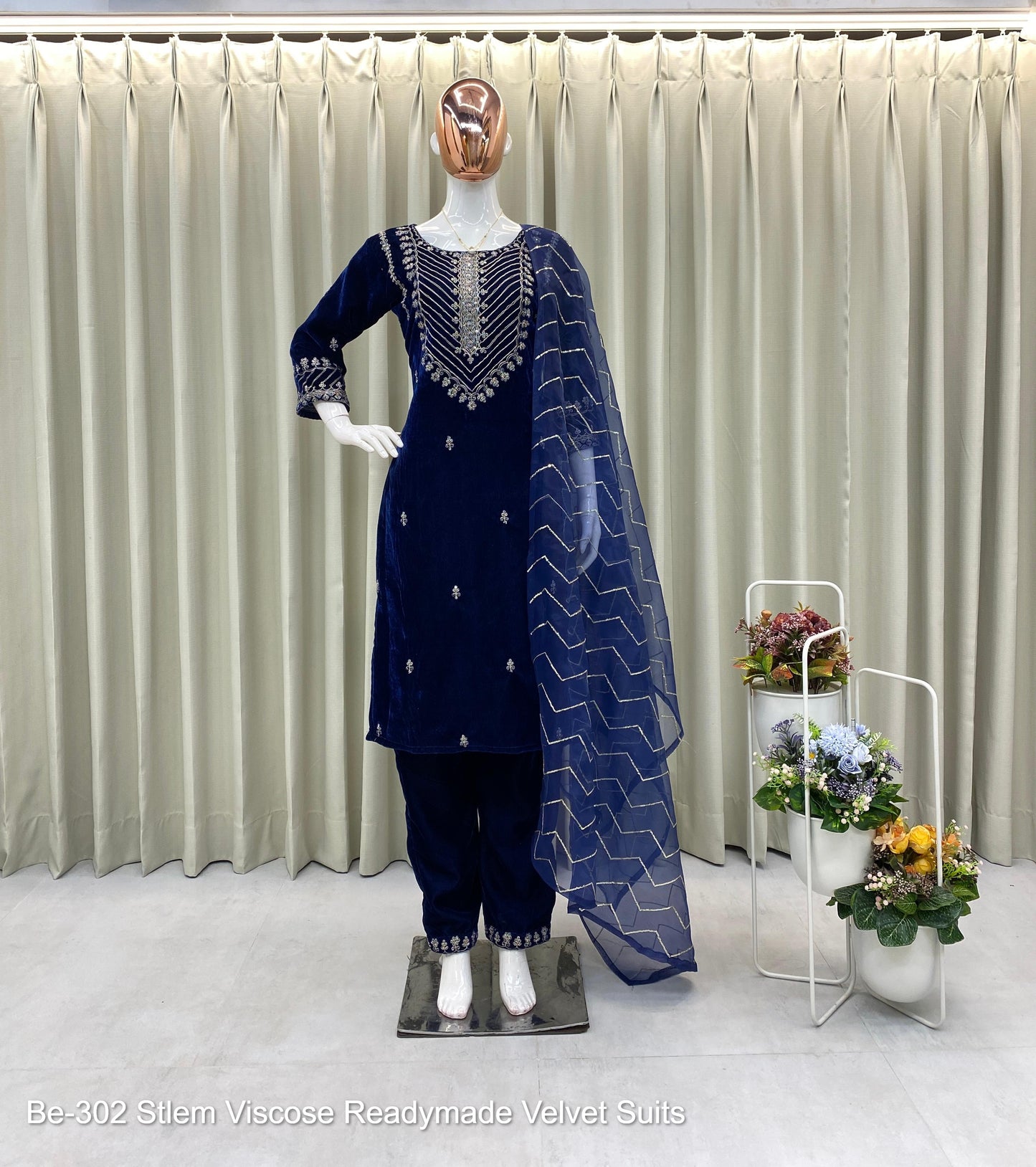 Be-302 Stlem Viscose Readymade Velvet Suits