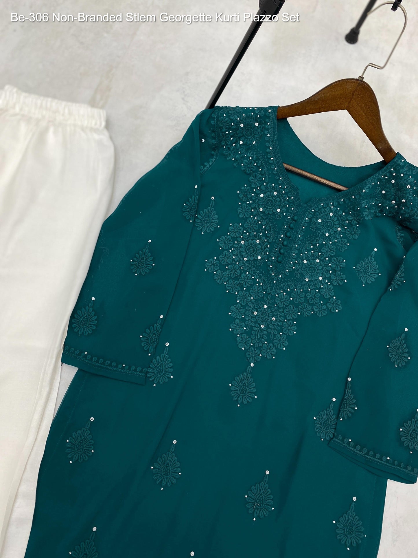 Be-306 Non-Branded Stlem Georgette Kurti Plazzo Set
