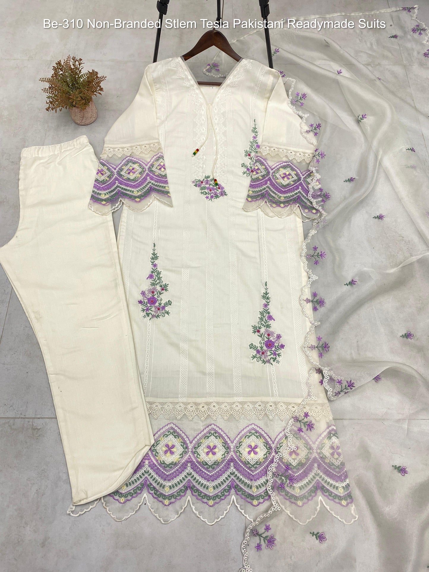 Be-310 Non-Branded Stlem Tesla Pakistani Readymade Suits