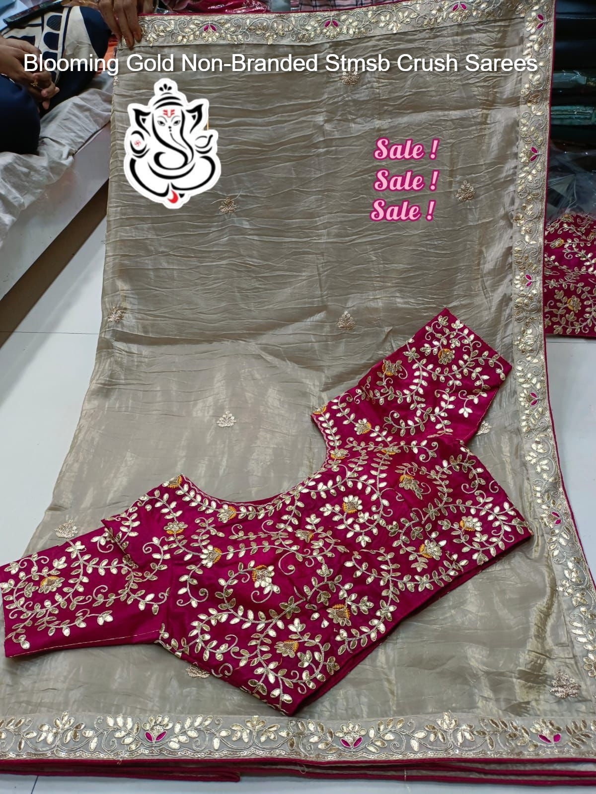 Blooming Gold Non-Branded Stmsb Crush Sarees