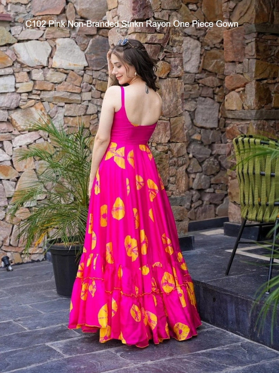 C102 Pink Non-Branded Stnkn Rayon One Piece Gown