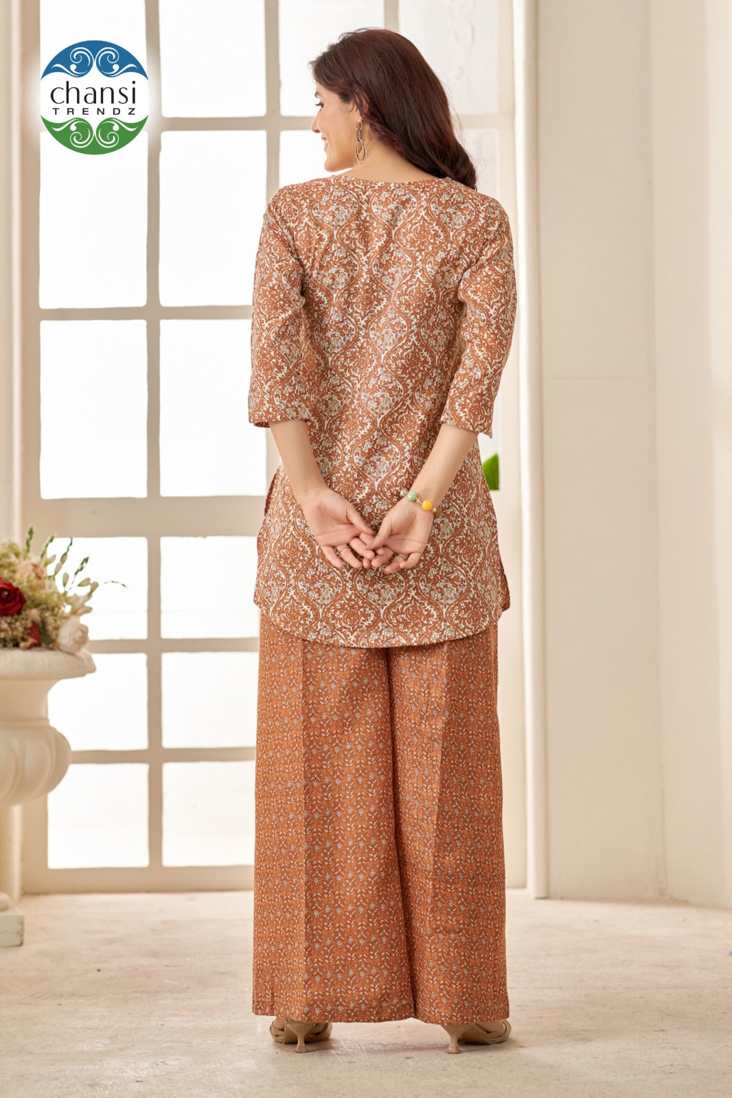 Ct-463 Laksmitva Chansi Trendz Poly Cotton Kurti Plazzo Set