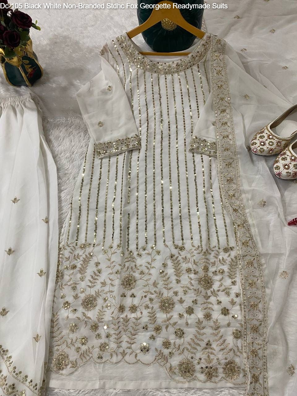 Dc-105 Black White Non-Branded Stdhc Fox Georgette Readymade Suits
