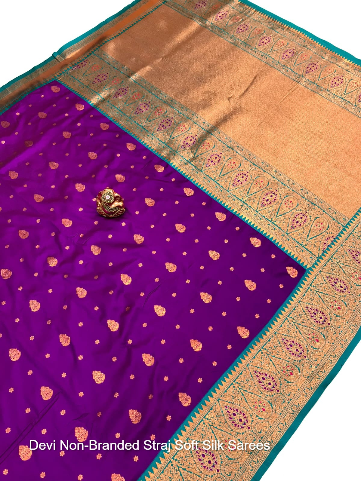 Devi Non-Branded Straj Soft Silk Sarees