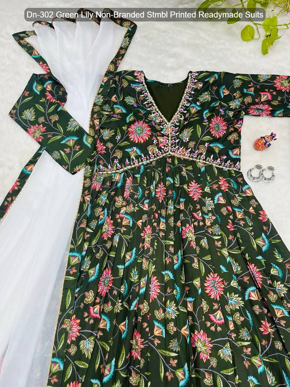 Dn-302 Green Lily Non-Branded Stmbl Printed Readymade Suits