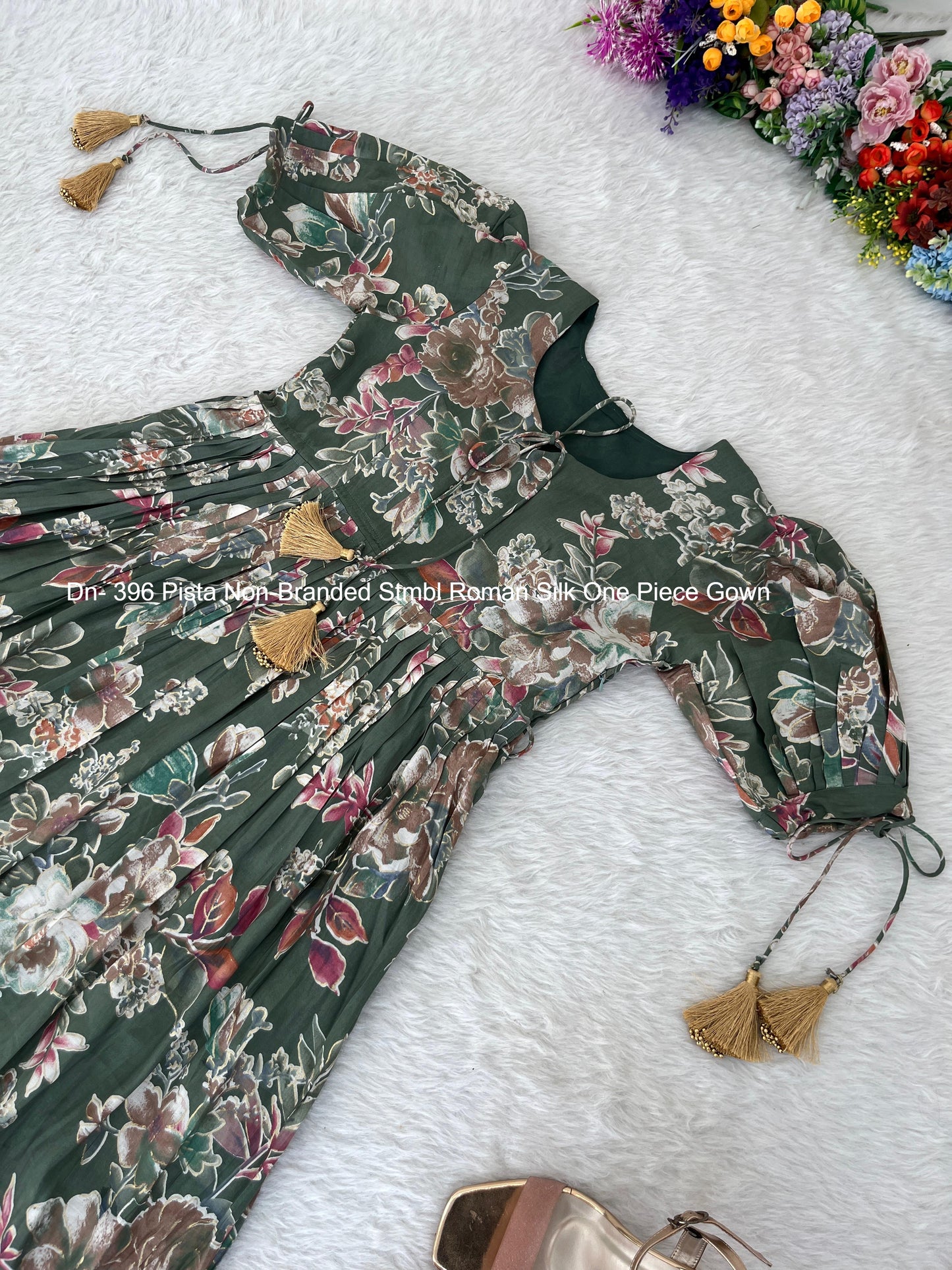 Dn- 396 Pista Non-Branded Stmbl Roman Silk One Piece Gown