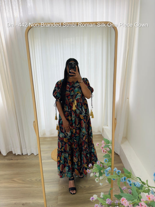 Dn - 442 Non-Branded Stmbl Roman Silk One Piece Gown