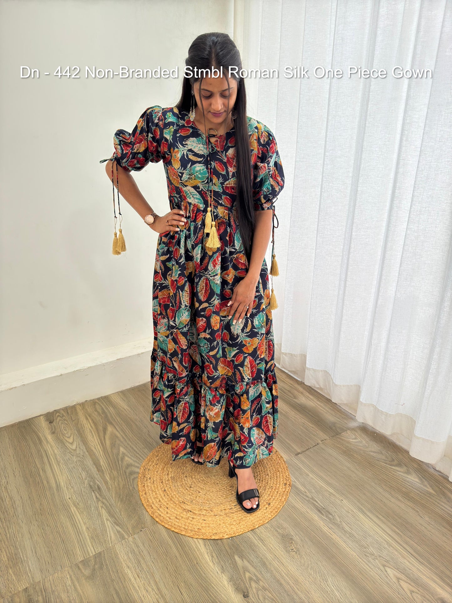Dn - 442 Non-Branded Stmbl Roman Silk One Piece Gown