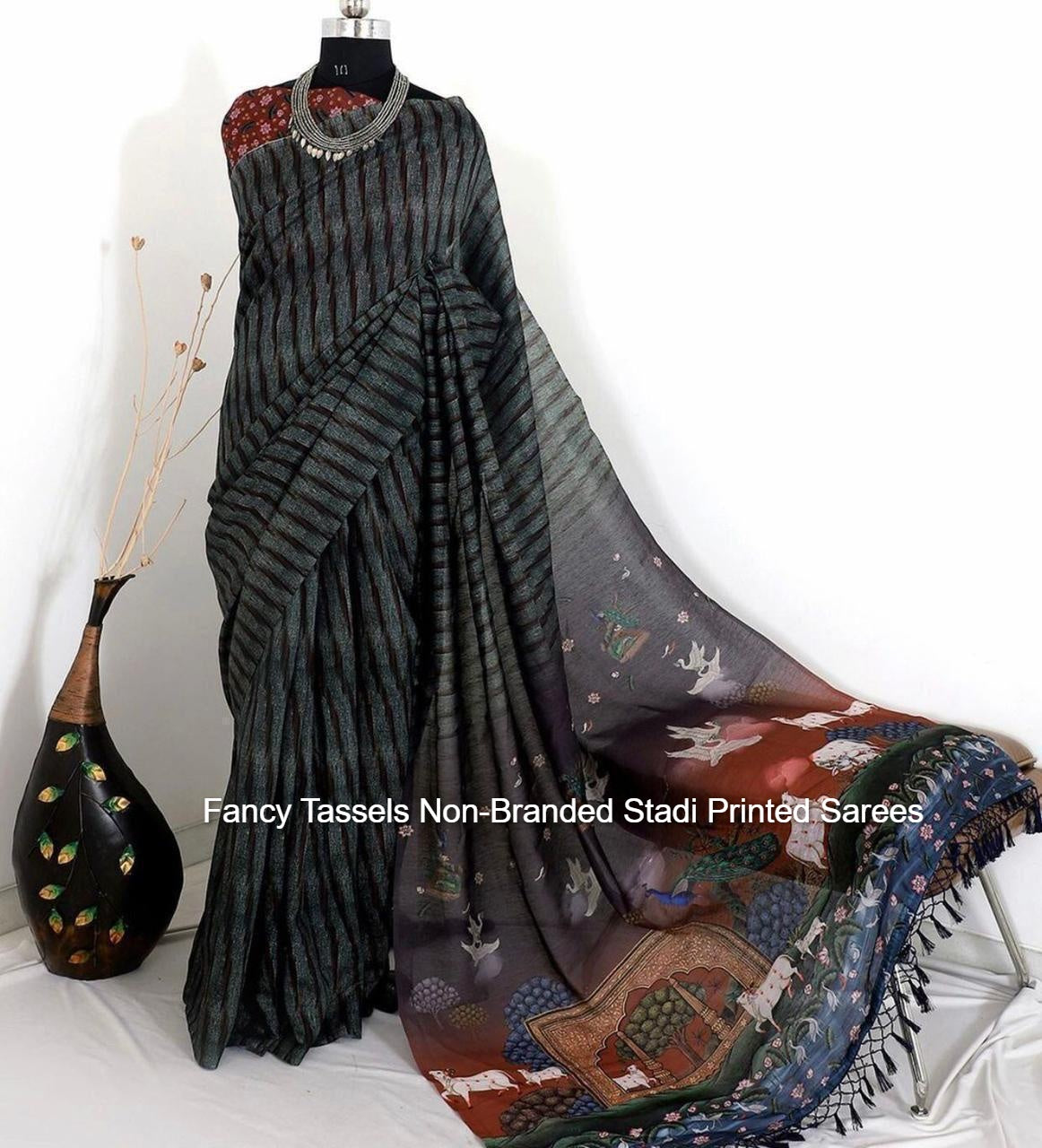 Fancy Tassels Non-Branded Stadi Printed Sarees