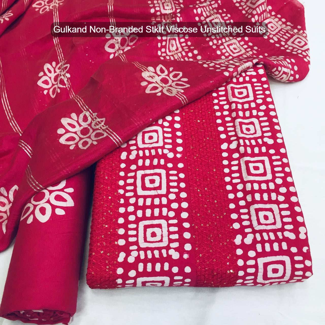 Gulkand Non-Branded Stktt Viscose Unstitched Suits