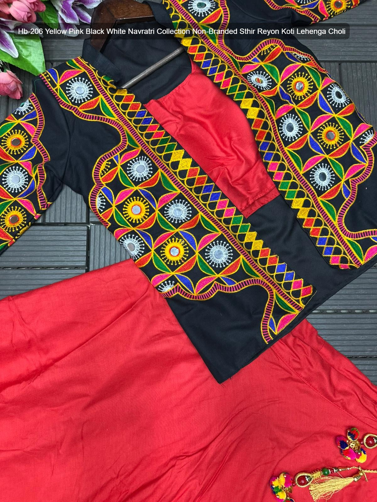 Hb-206 Yellow Pink Black White Navratri Collection Non-Branded Sthir Reyon Koti Lehenga Choli