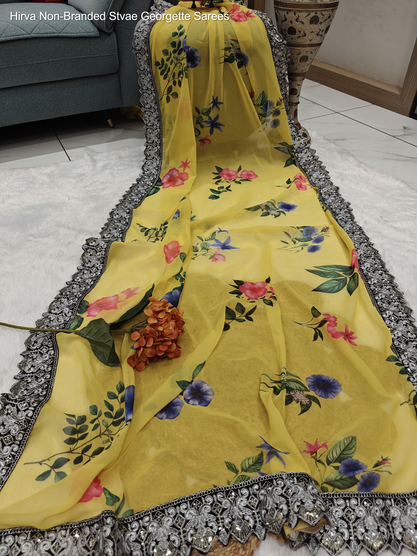Hirva Non-Branded Stvae Georgette Sarees