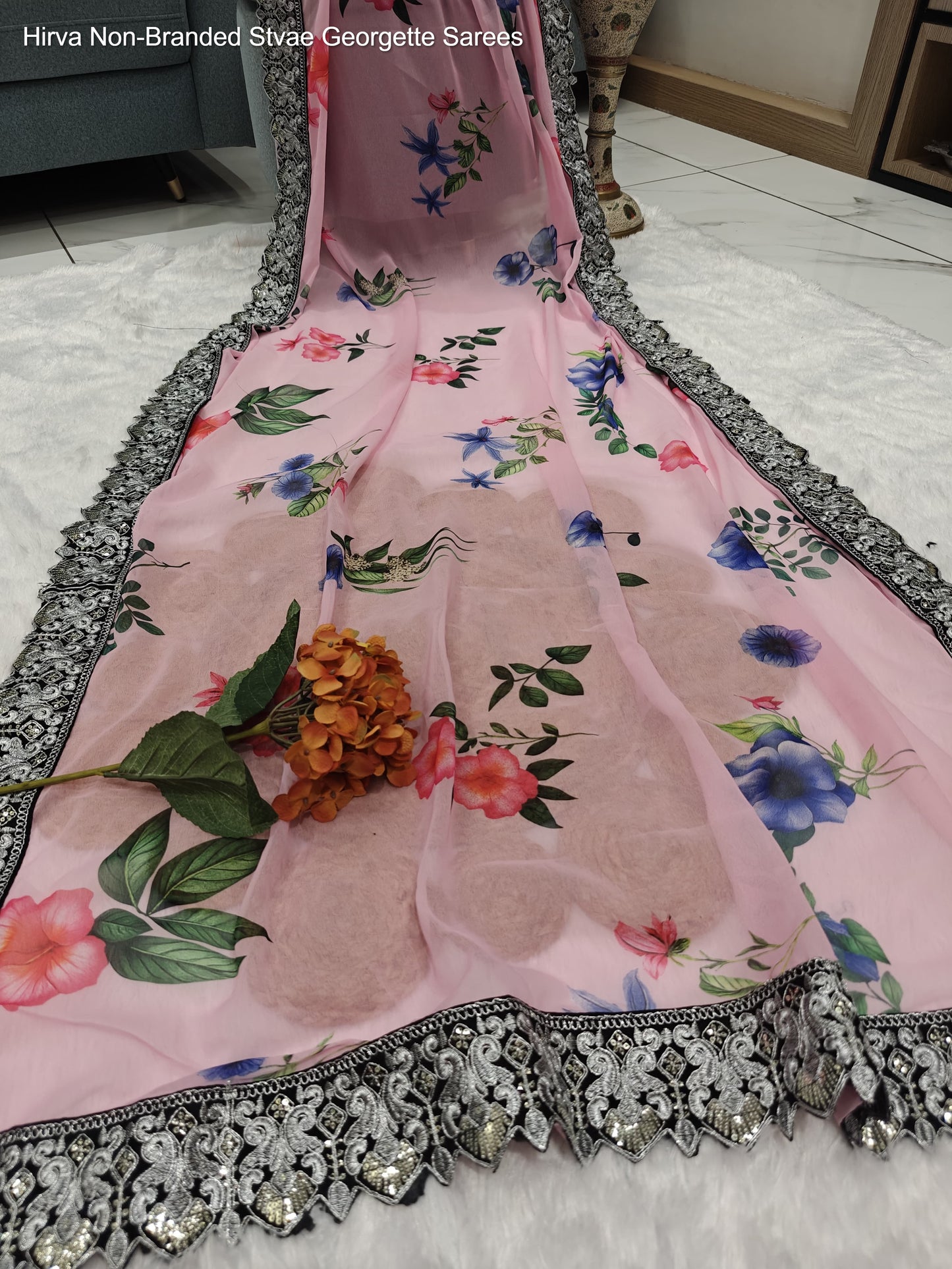 Hirva Non-Branded Stvae Georgette Sarees