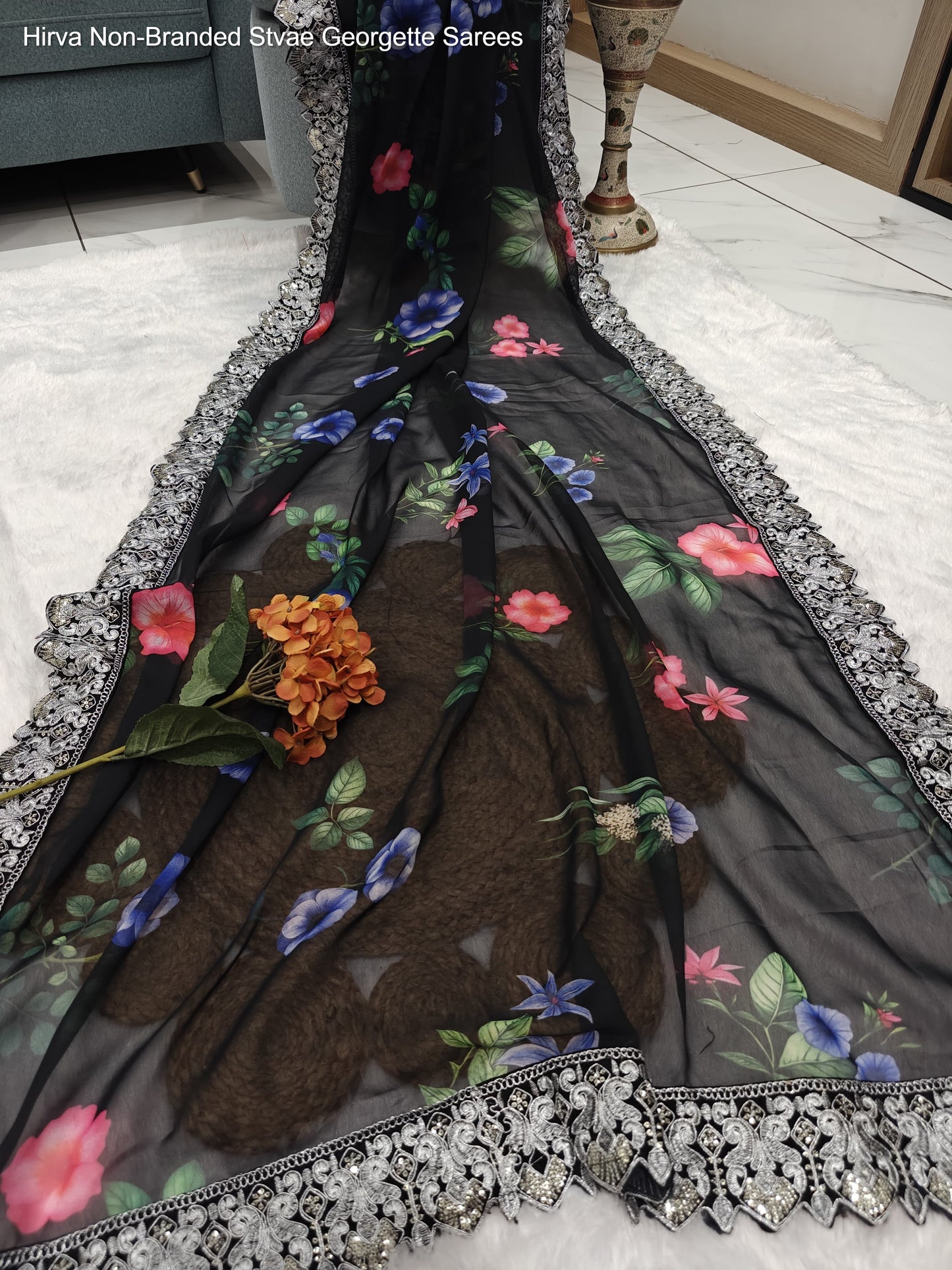 Hirva Non-Branded Stvae Georgette Sarees