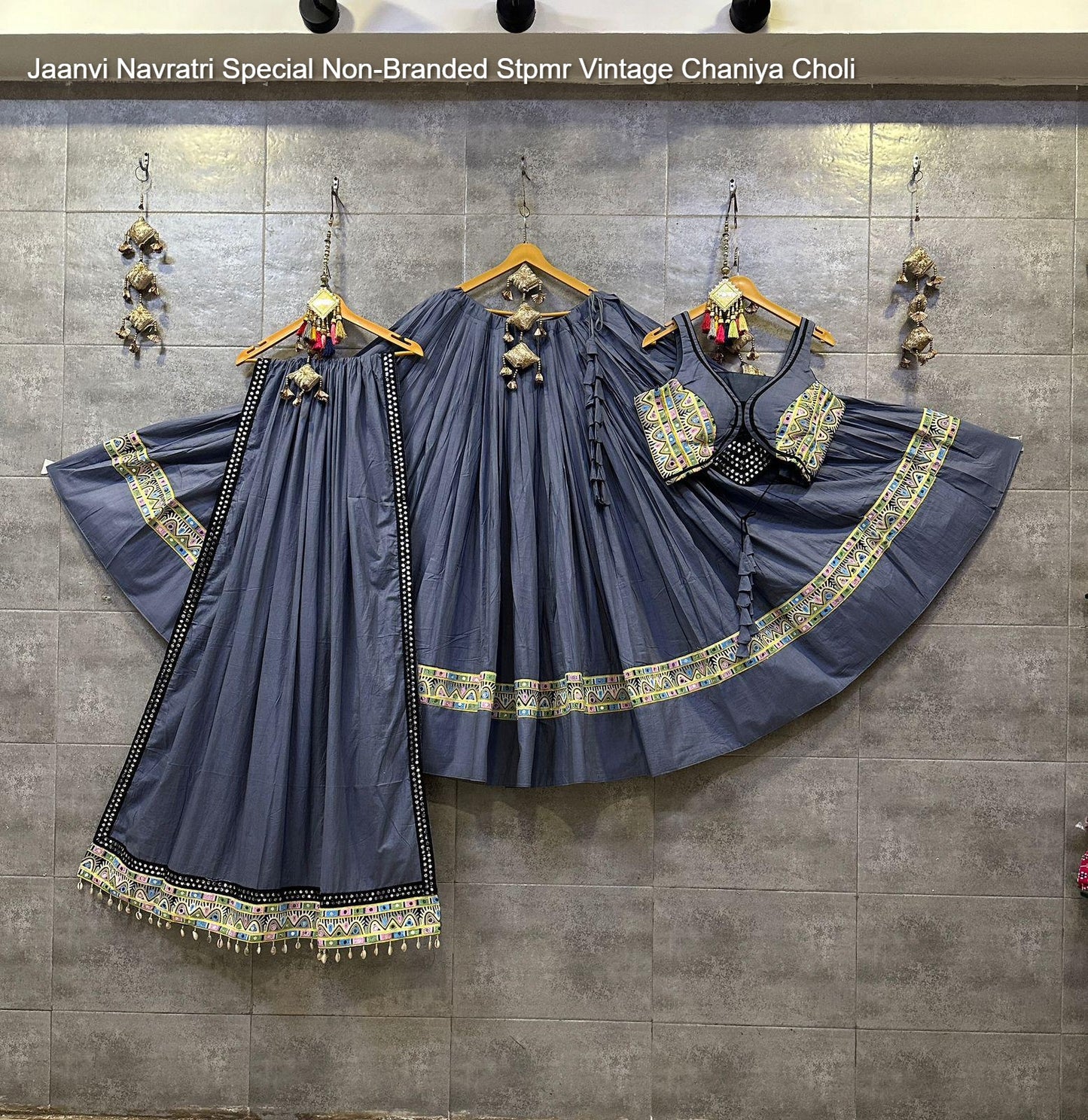 Jaanvi Navratri Special Non-Branded Stpmr Vintage Chaniya Choli