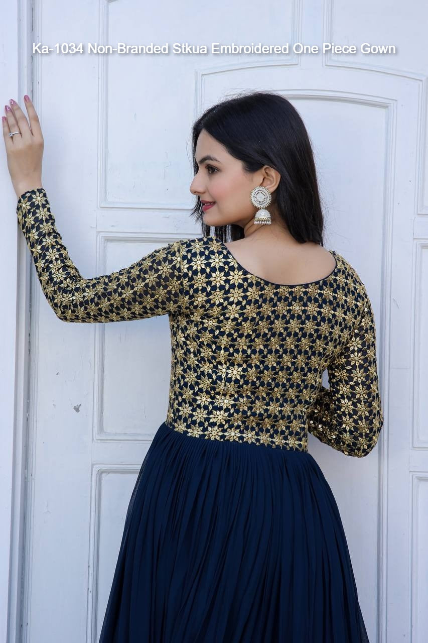 Ka-1034 Non-Branded Stkua Embroidered One Piece Gown