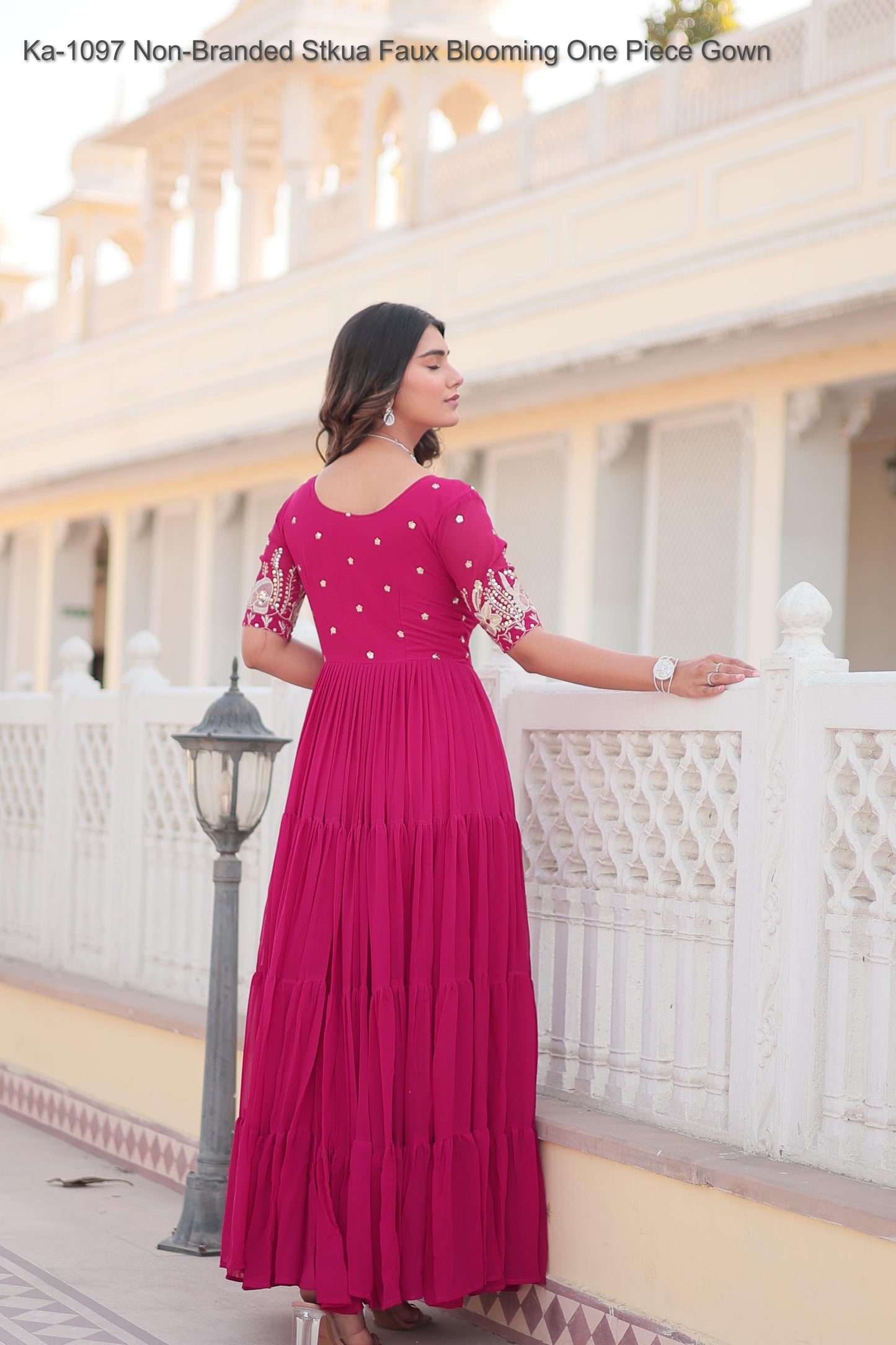 Ka-1097 Non-Branded Stkua Faux Blooming One Piece Gown