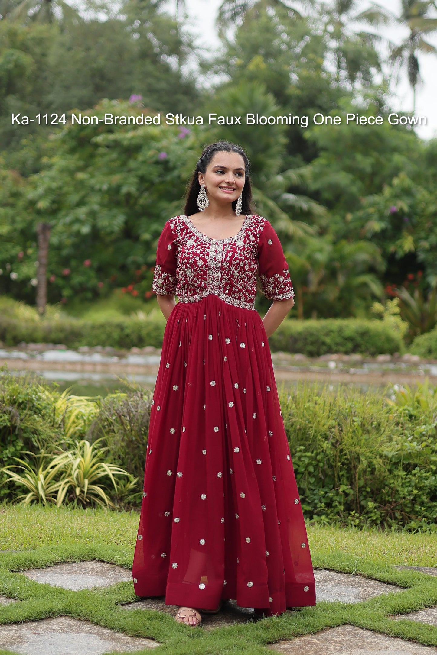 Ka-1124 Non-Branded Stkua Faux Blooming One Piece Gown