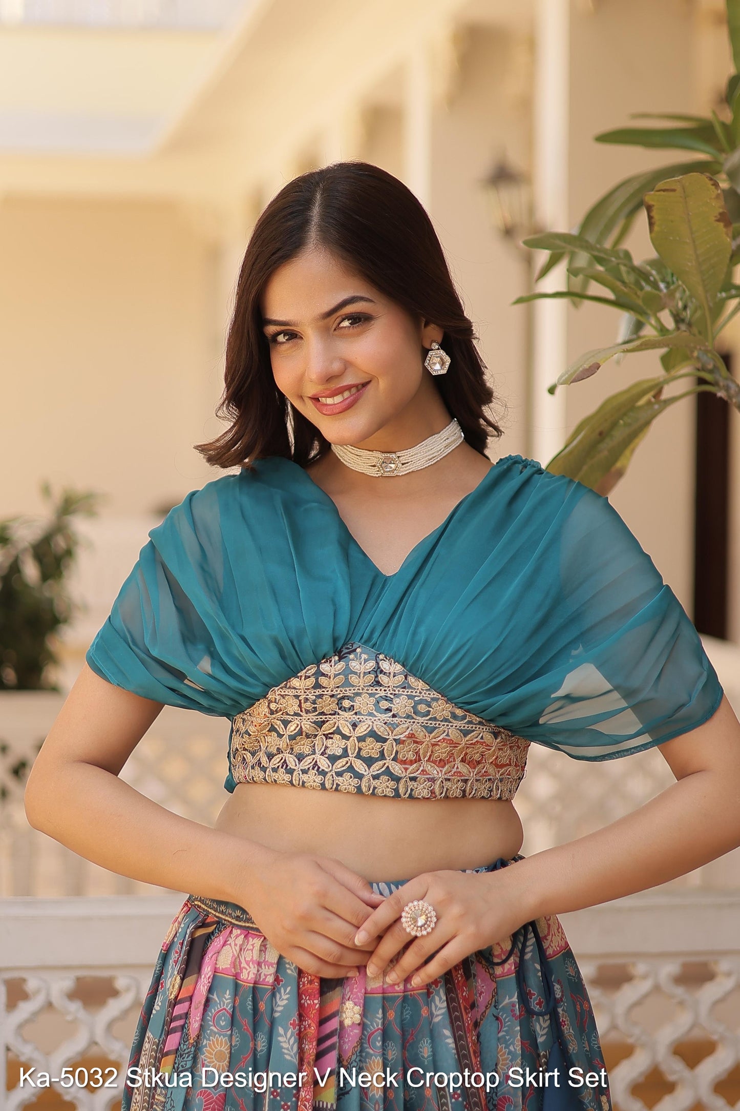 Ka-5032 Stkua Designer V Neck Croptop Skirt Set