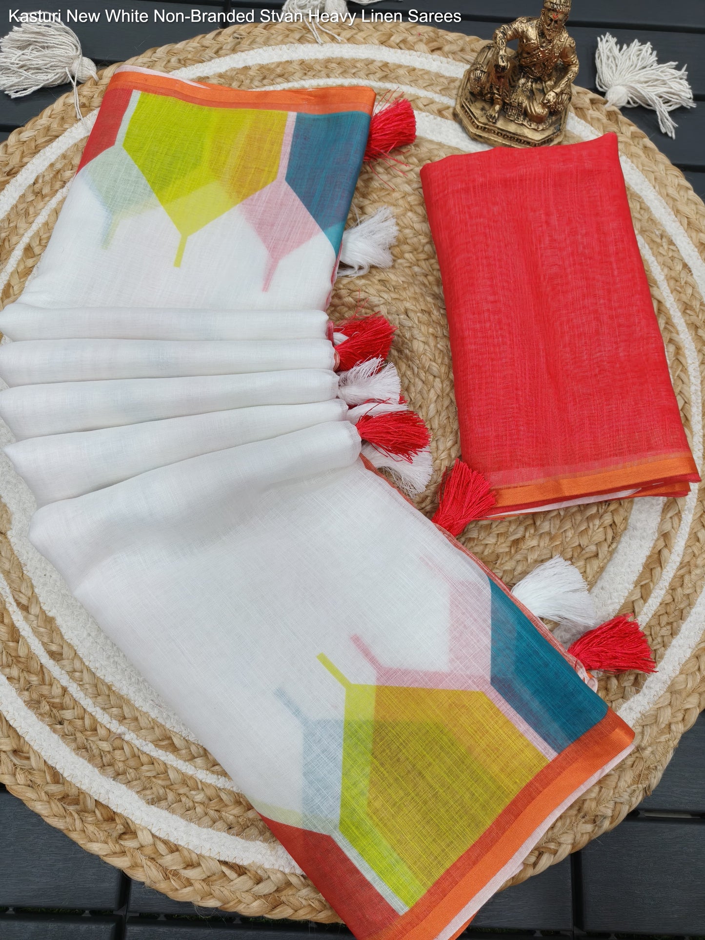 Kasturi New White Non-Branded Stvan Heavy Linen Sarees