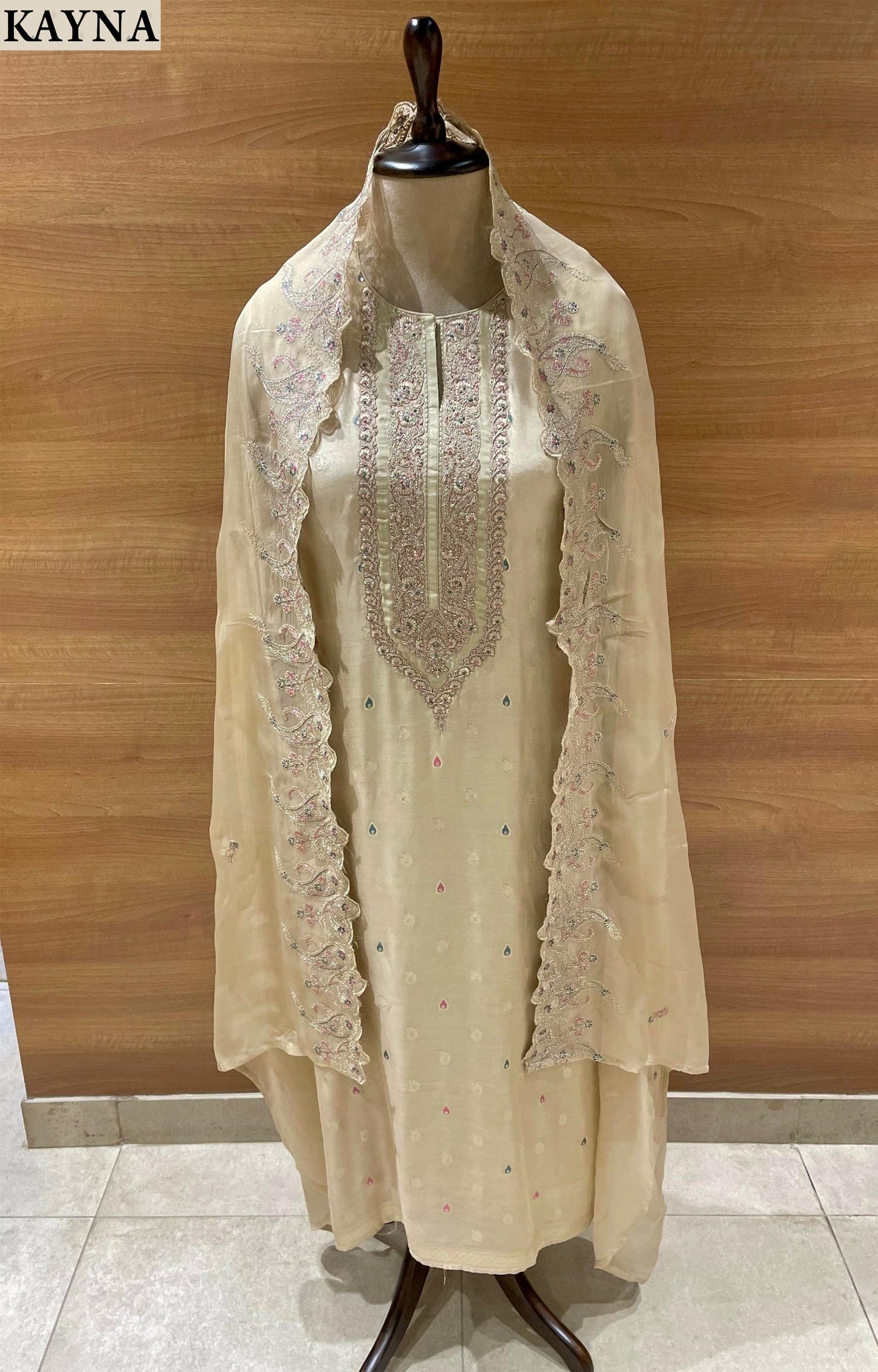 Kayna Naariti Silk Unstitched Suits