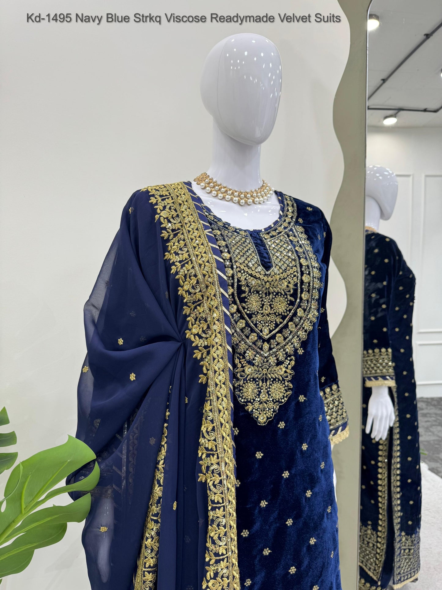 Kd-1495 Navy Blue Strkq Viscose Readymade Velvet Suits