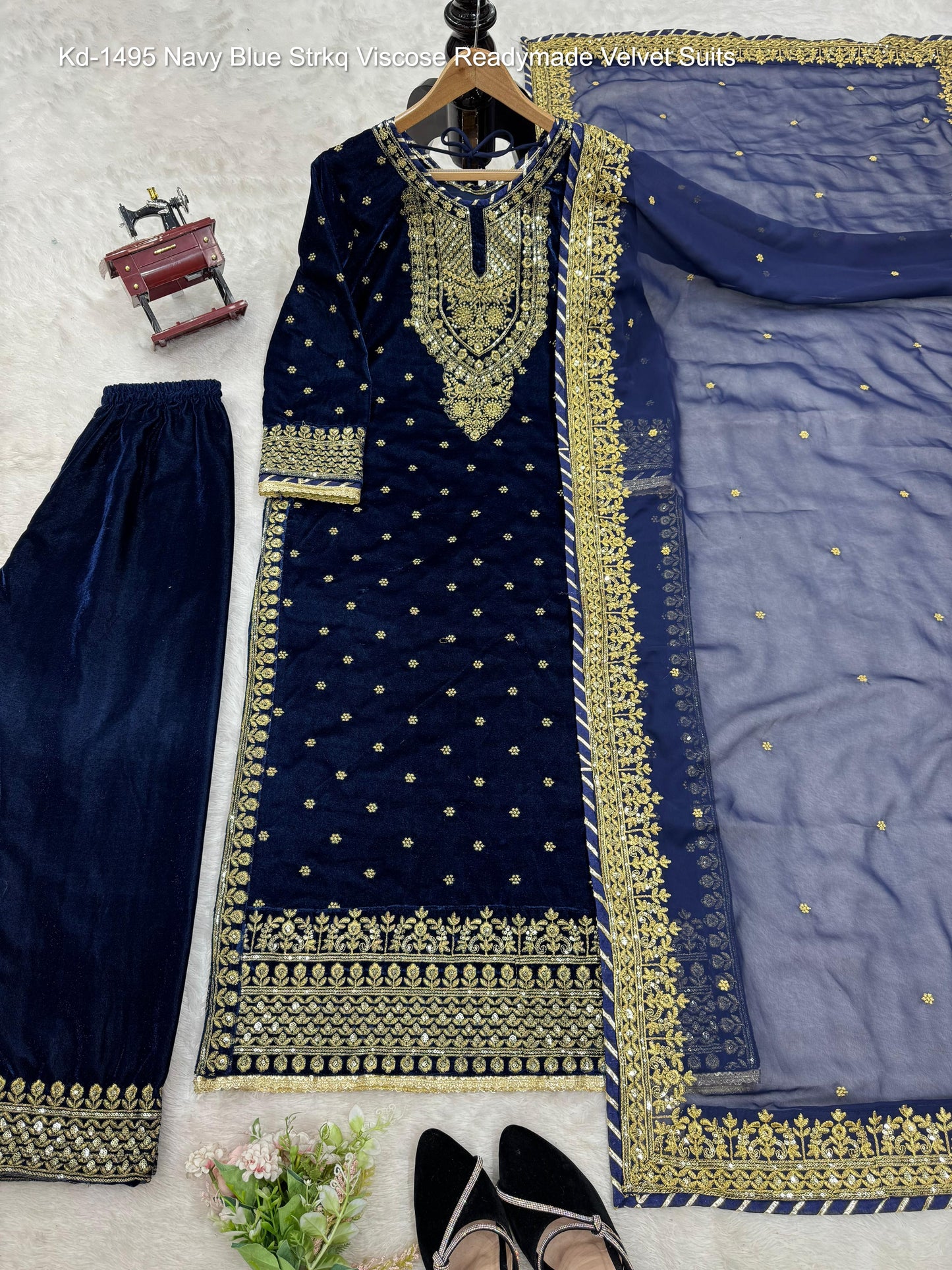 Kd-1495 Navy Blue Strkq Viscose Readymade Velvet Suits