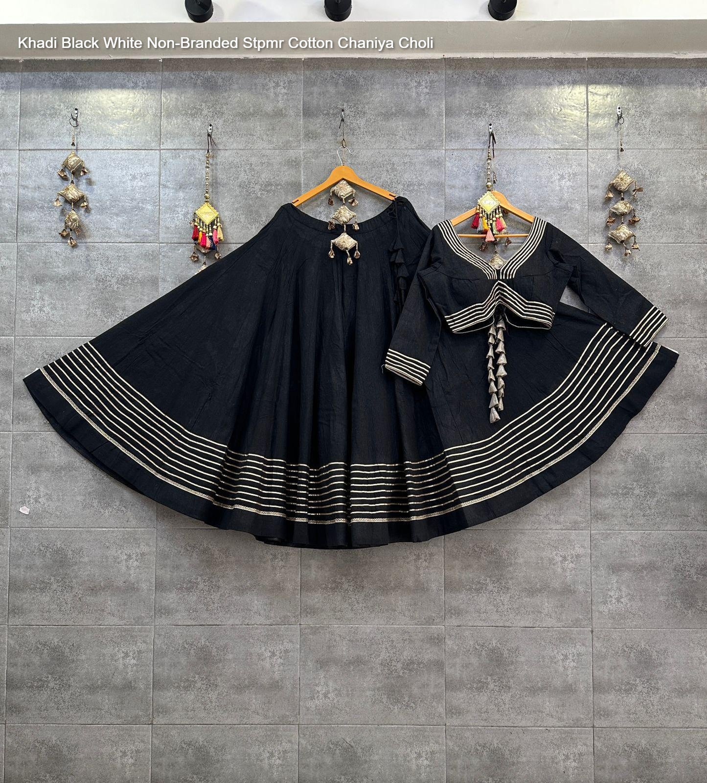 Khadi Black White Non-Branded Stpmr Cotton Chaniya Choli