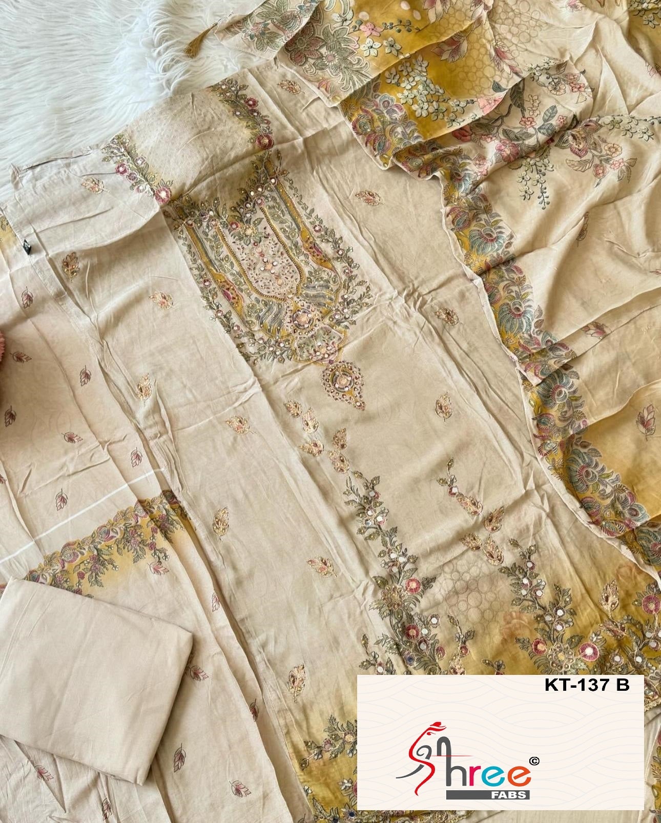Kt-137 B Shree Fabs Printed Karachi Unstitched Suits