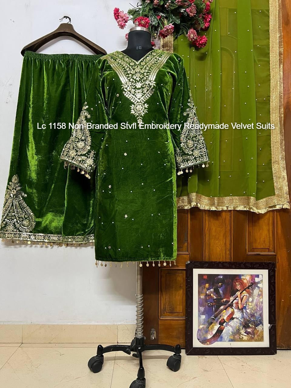 Lc 1158 Non-Branded Stvfl Embroidery Readymade Velvet Suits