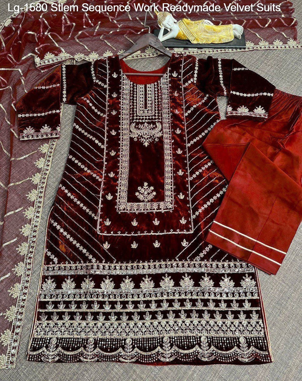 Lg-1580 Stlem Sequence Work Readymade Velvet Suits