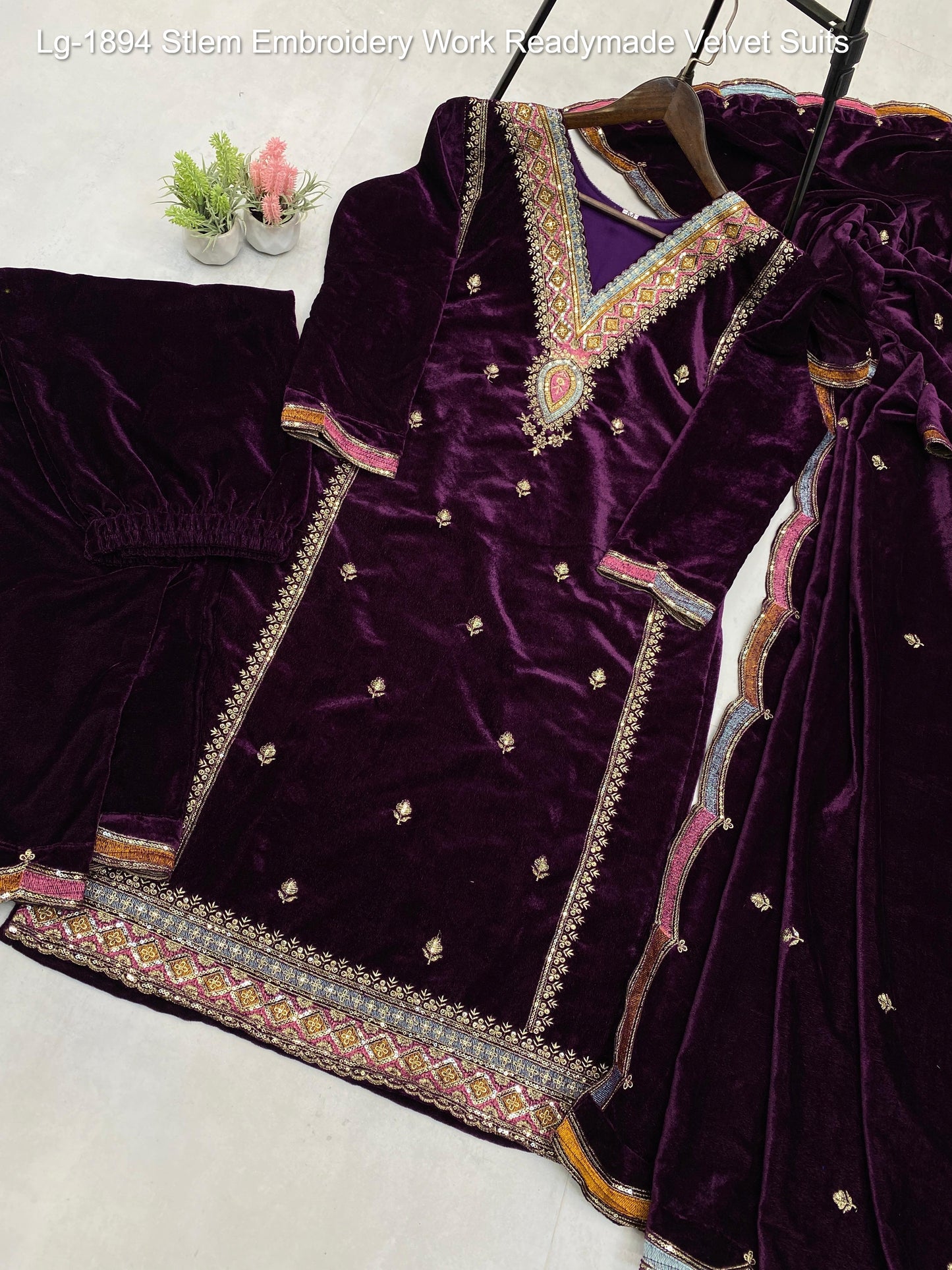 Lg-1894 Stlem Embroidery Work Readymade Velvet Suits