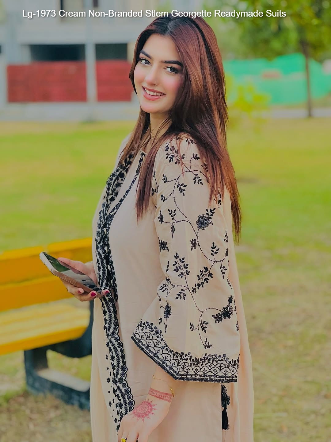 Lg-1973 Cream Non-Branded Stlem Georgette Readymade Suits