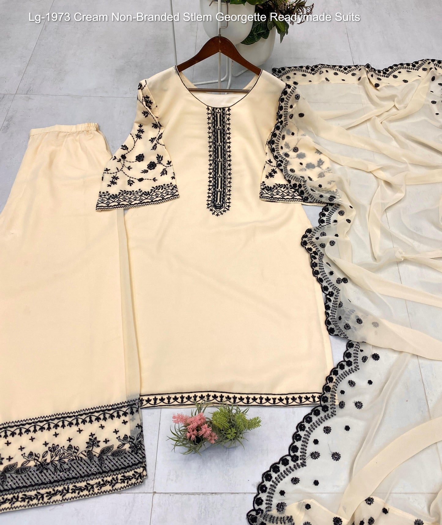 Lg-1973 Cream Non-Branded Stlem Georgette Readymade Suits