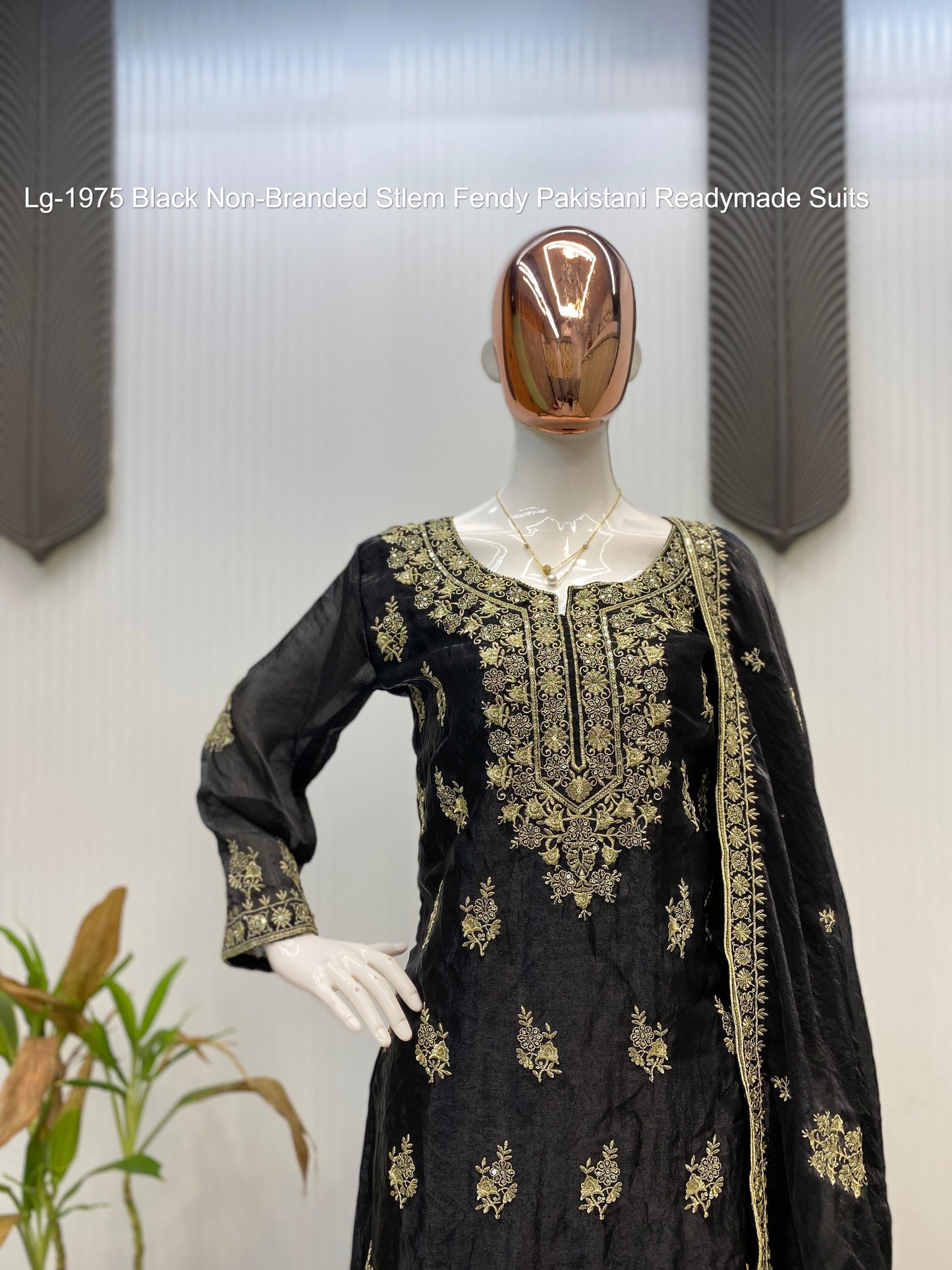 Lg-1975 Black Non-Branded Stlem Fendy Pakistani Readymade Suits