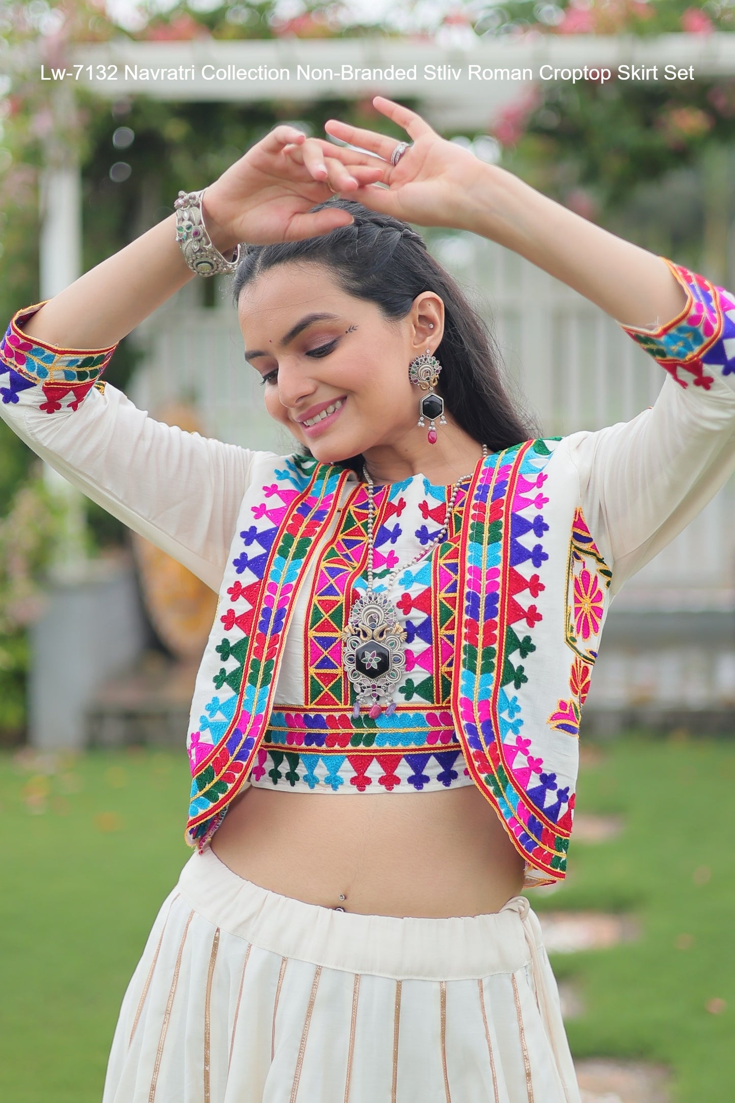 Lw-7132 Navratri Collection Non-Branded Stliv Roman Croptop Skirt Set