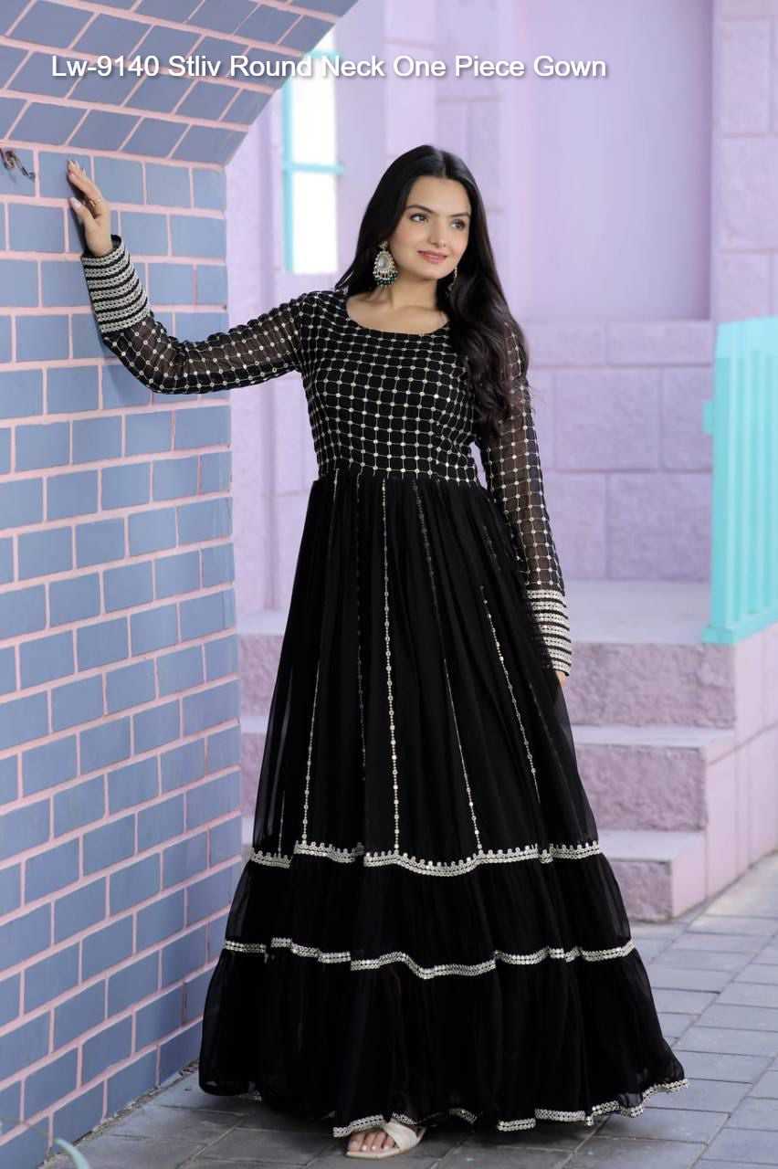 Lw-9140 Stliv Round Neck One Piece Gown