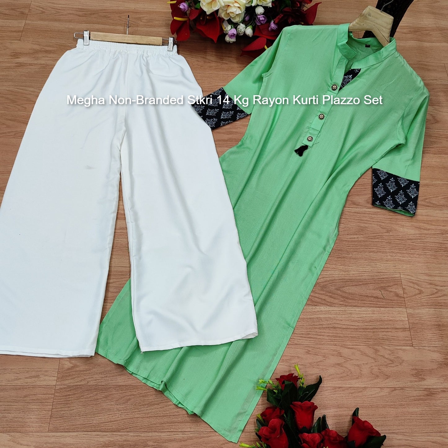 Megha Non-Branded Stkri 14 Kg Rayon Kurti Plazzo Set