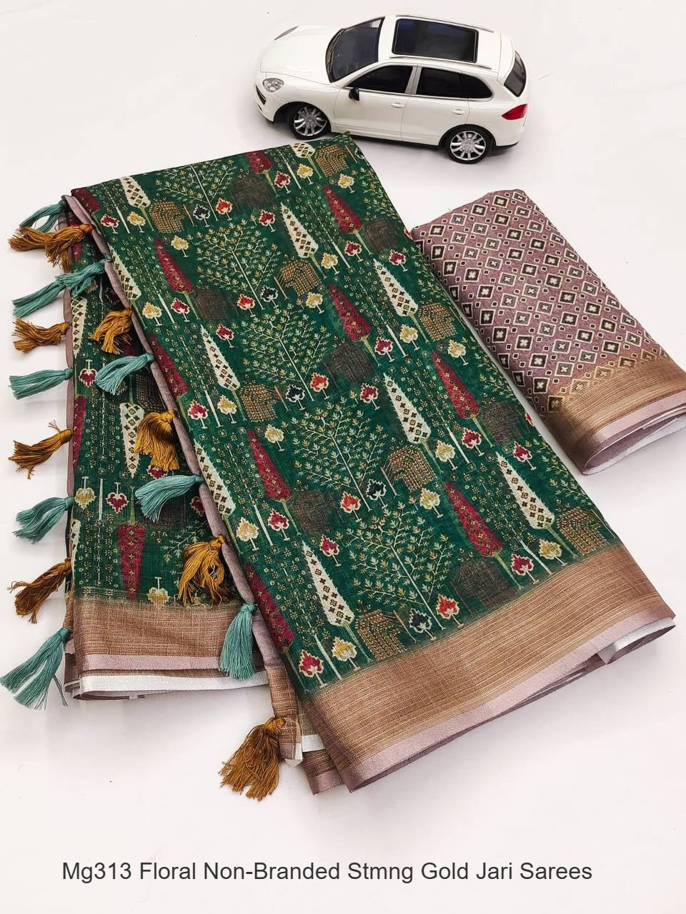Mg313 Floral Non-Branded Stmng Gold Jari Sarees
