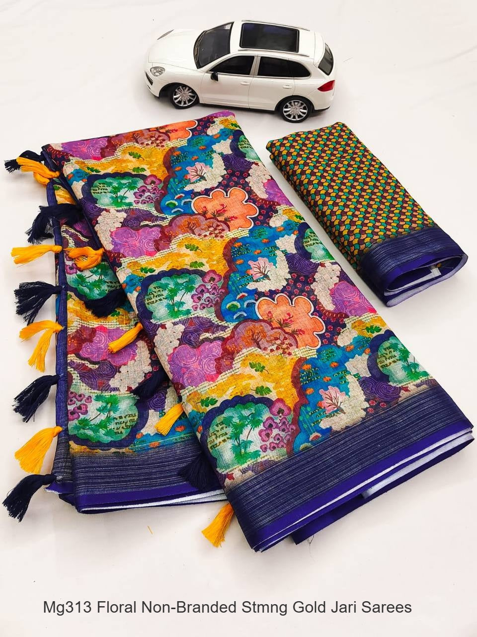 Mg313 Floral Non-Branded Stmng Gold Jari Sarees