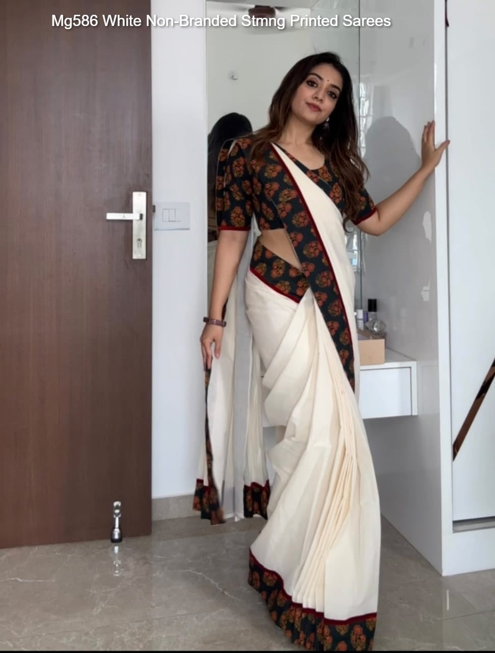 Mg586 White Non-Branded Stmng Printed Sarees
