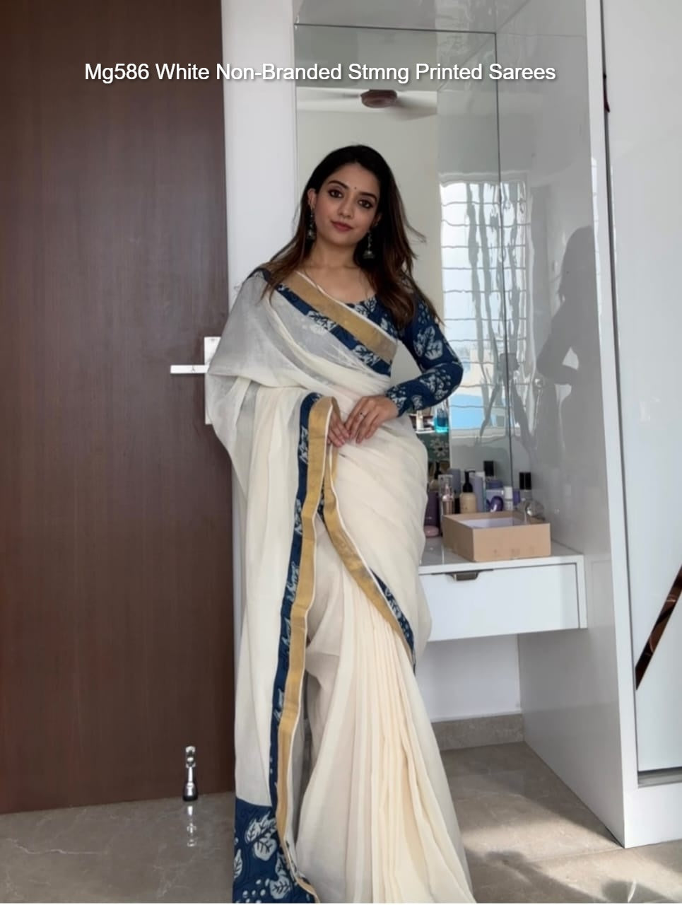 Mg586 White Non-Branded Stmng Printed Sarees