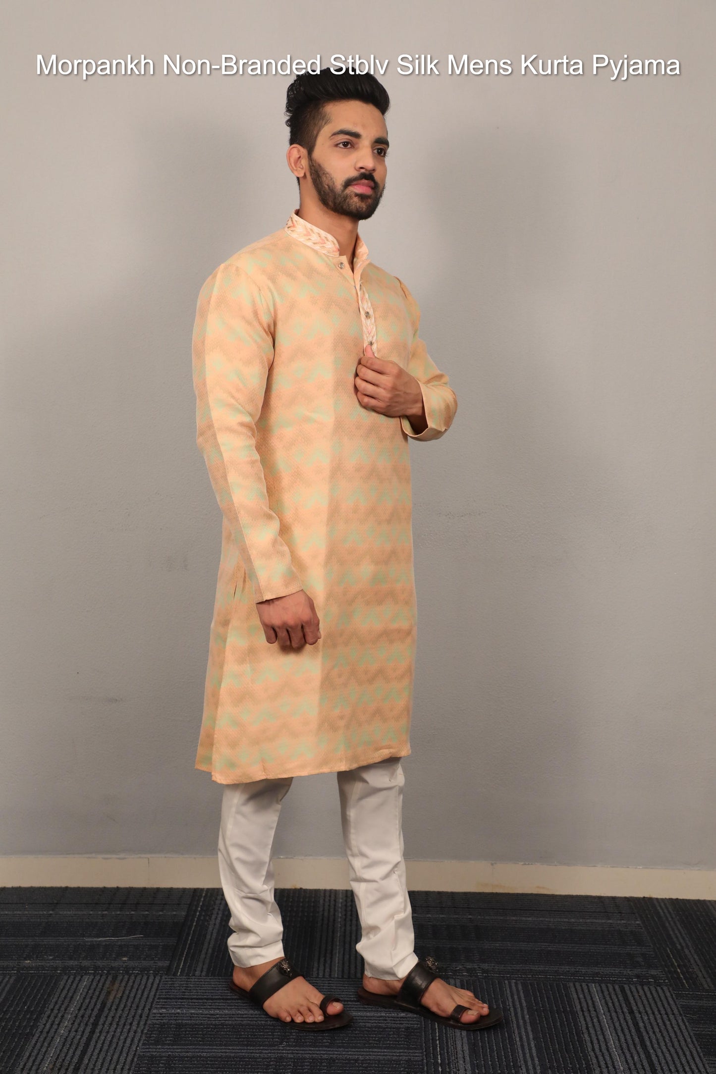 Morpankh Non-Branded Stblv Silk Mens Kurta Pyjama