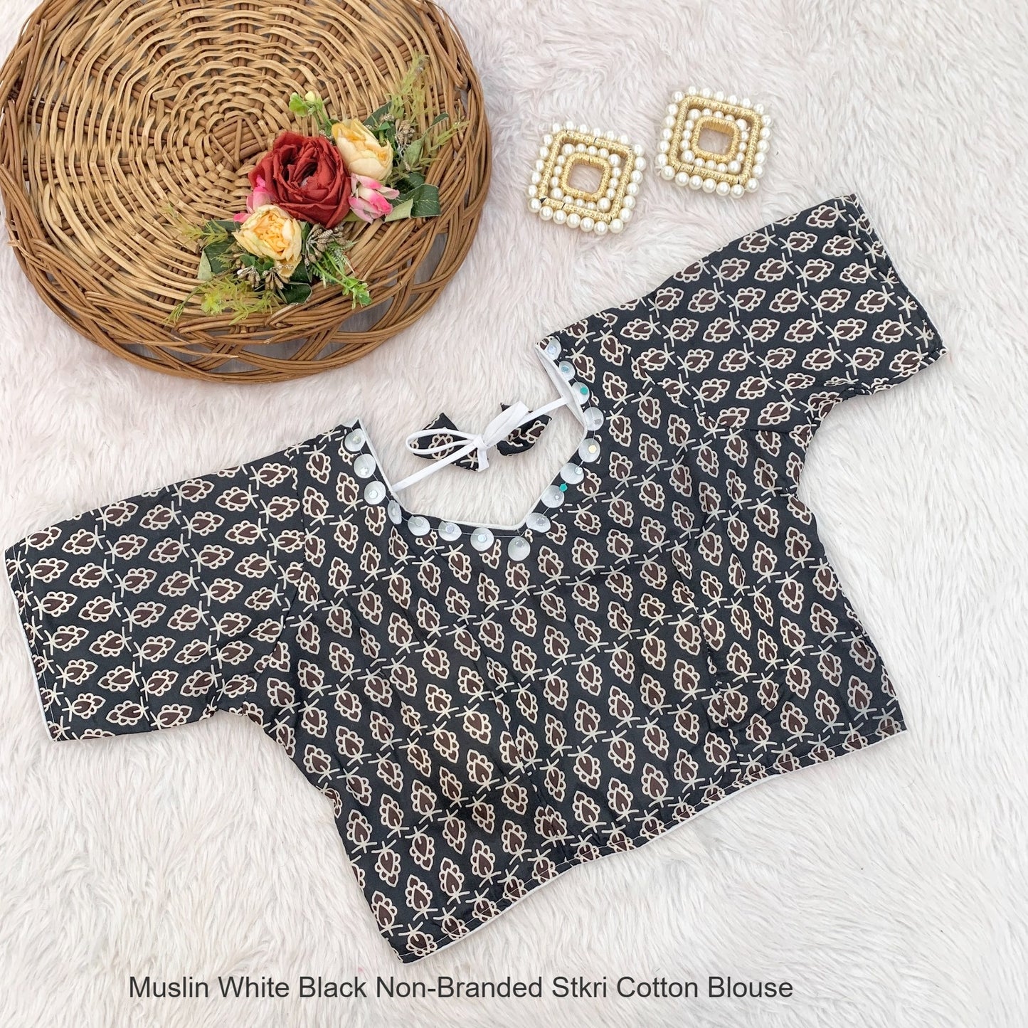 Muslin White Black Non-Branded Stkri Cotton Blouse