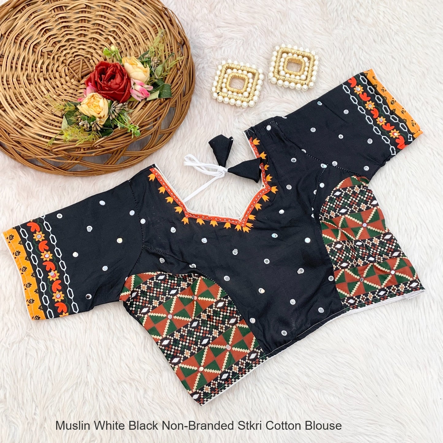 Muslin White Black Non-Branded Stkri Cotton Blouse