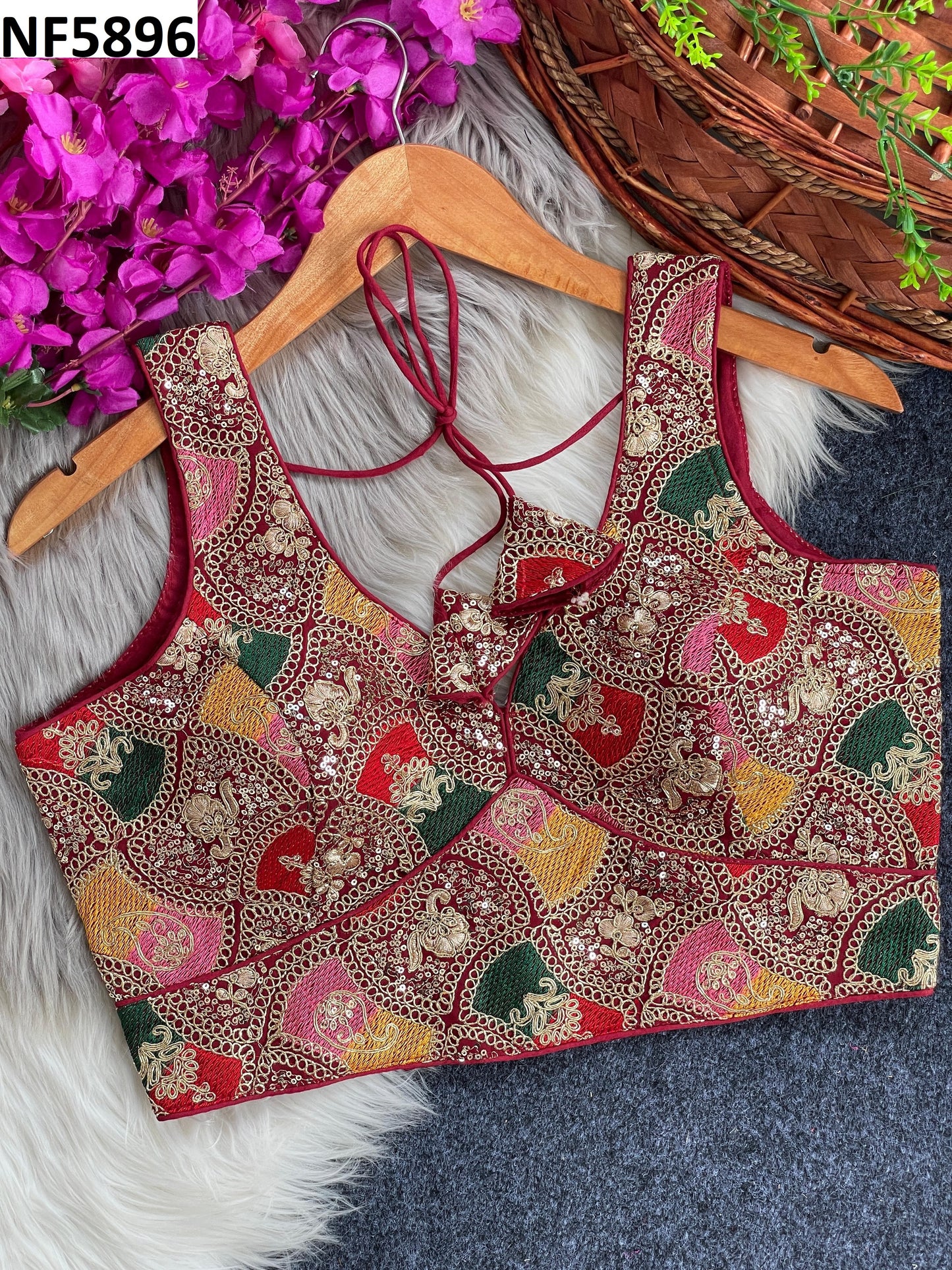 Nf5896 Vmk. Embroidery Blouse