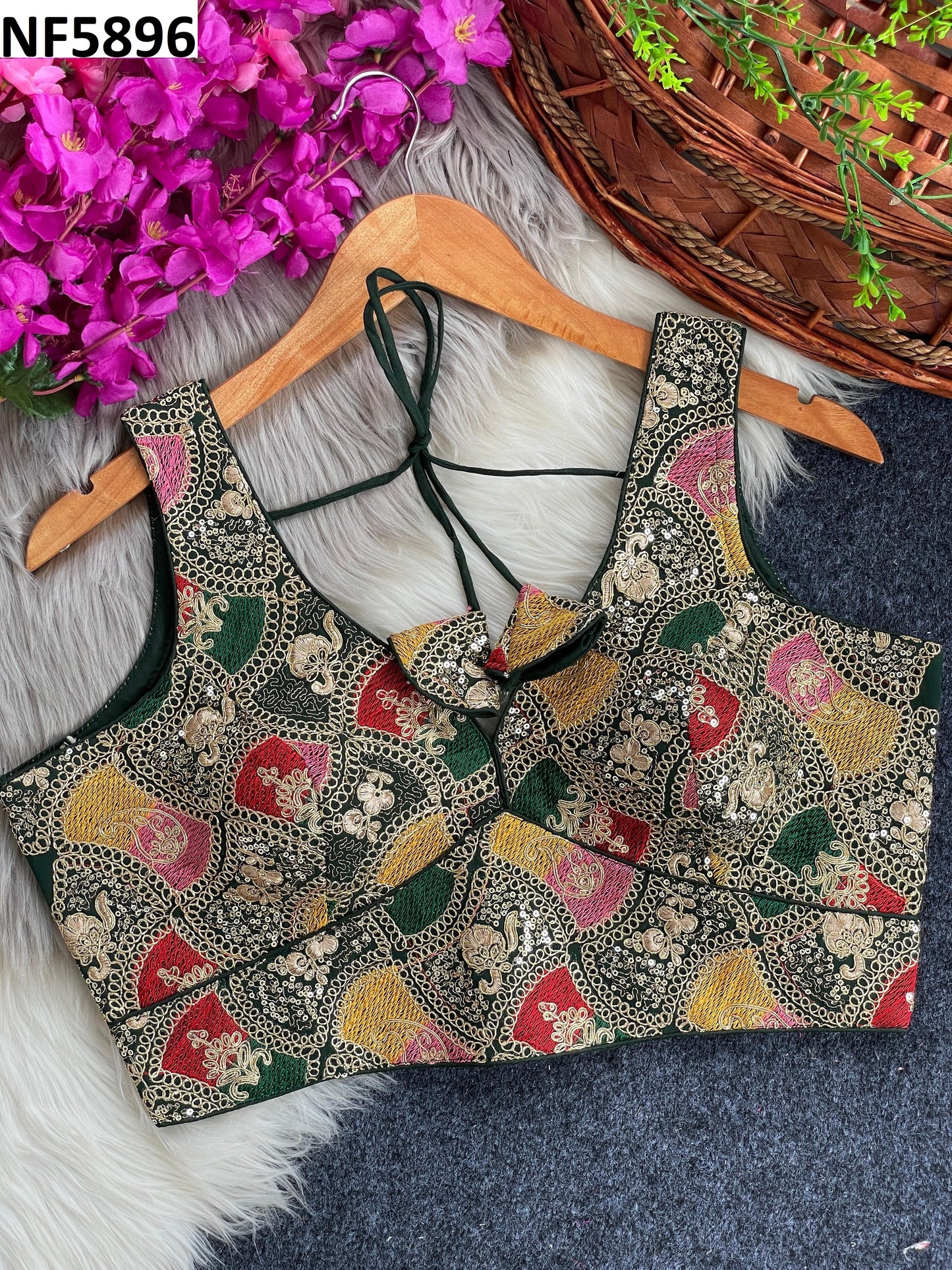 Nf5896 Vmk. Embroidery Blouse