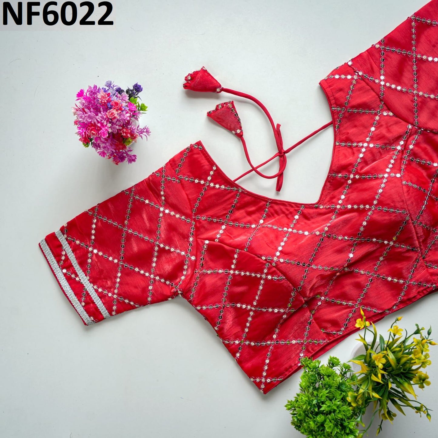 Nf6022 Vmk Sequence Blouse