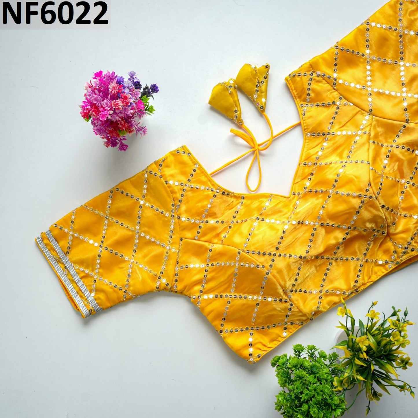 Nf6022 Vmk Sequence Blouse